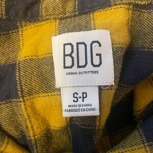 Urban Outfitters BDG Cropped Flannel